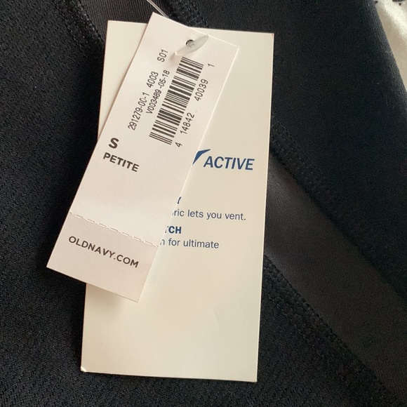 Brand New! Old Navy Active - Picture 3 of 6